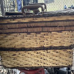 vintage-style wicker picnic basket