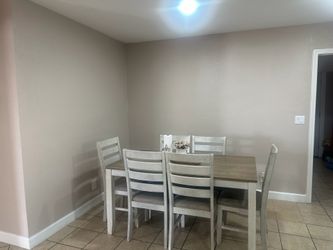 Comedor de 6 sillas