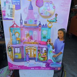 Disney Princess Magical Adventure Castle – Brand New