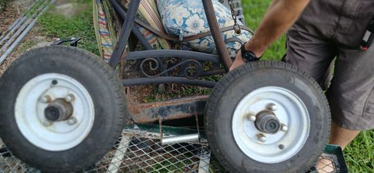 Tow Dolly