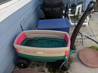 Little tikes wagon