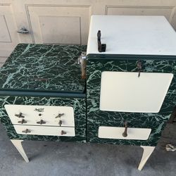 VINTAGE MAGIC CHEF STOVE