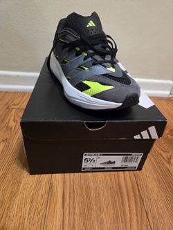 Adidas boy's sneakers