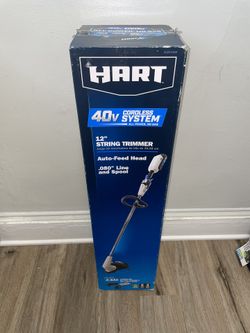 HART 40-Volt Cordless 12-inch String Trimmer Kit 