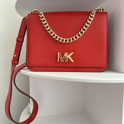 Michael Kors chain shoulder bag 