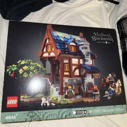 Lego Medieval Blacksmith #21325