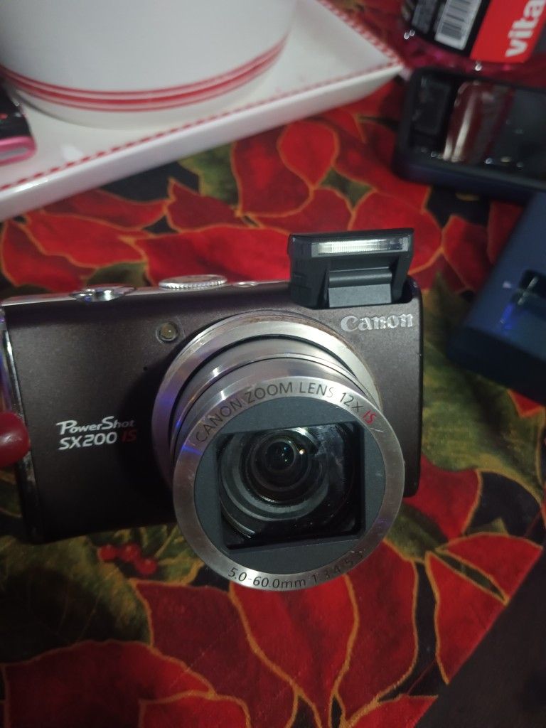Camara Canon Power Shot Sx200 12x