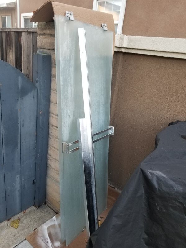 Free Shower Doors 24 Inch For In San Jose Ca Offerup Free Shower Doors 24 Inch San Jose