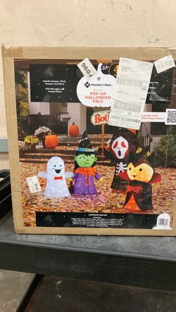 Pre-Lit Pop-up Halloween Pals