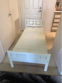 Kids bed