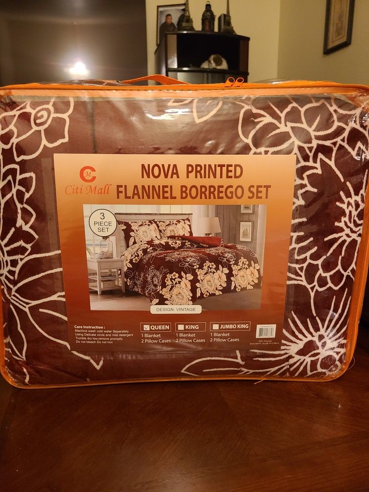 3pcs Borrego blanket set queen size for Sale in Rialto, CA - OfferUp
