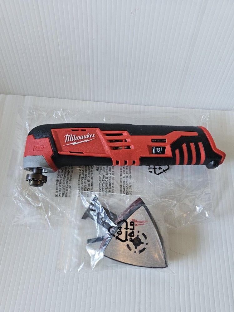 FIRM! Brand New Milwaukee M12 Oscillating Multi Tool