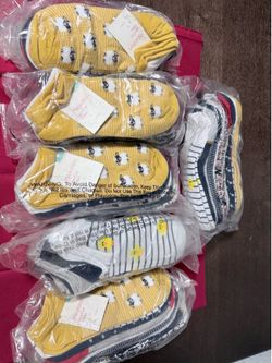 Xhilaration socks
