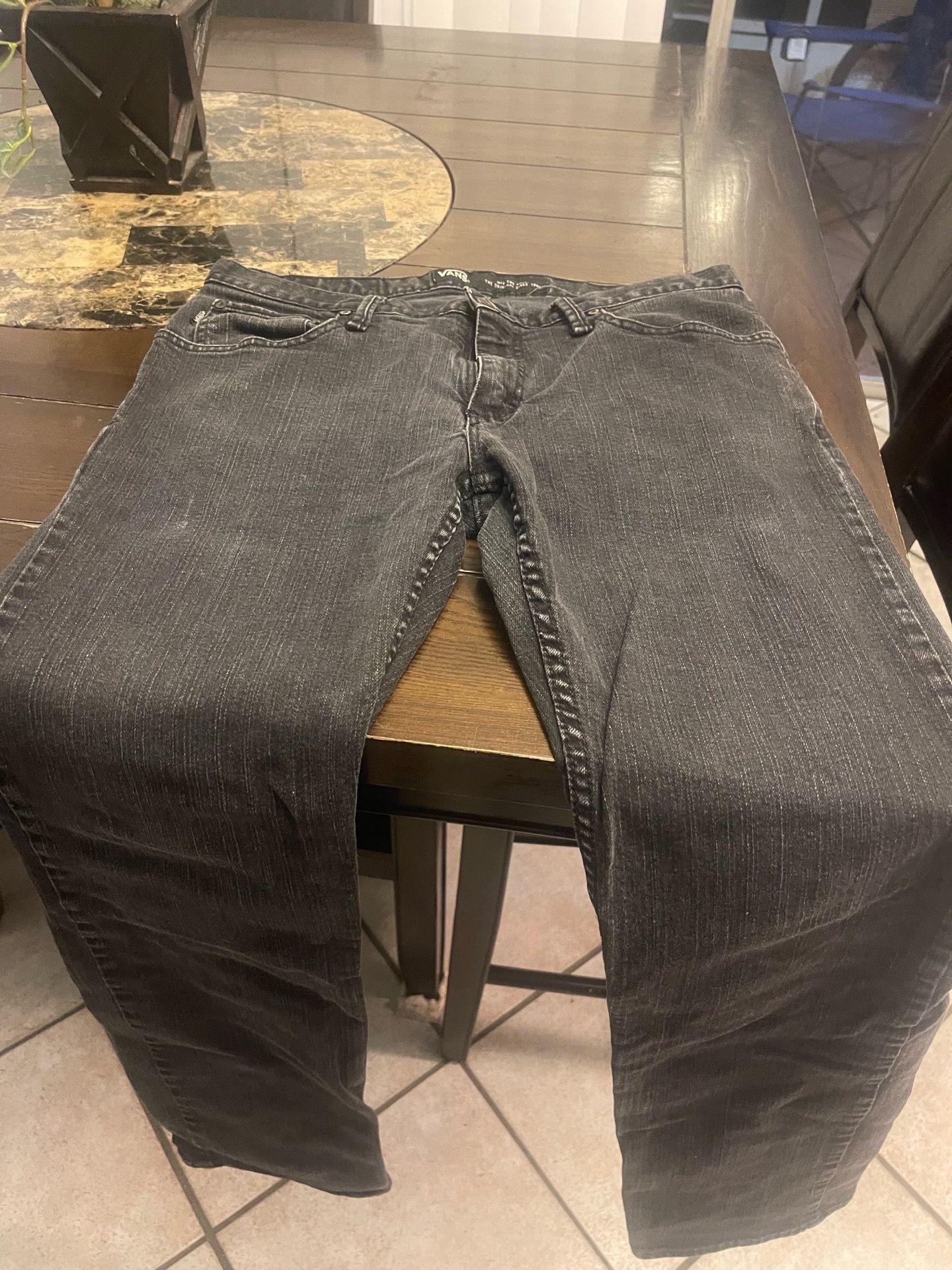 Vans jeans size 32 x 32