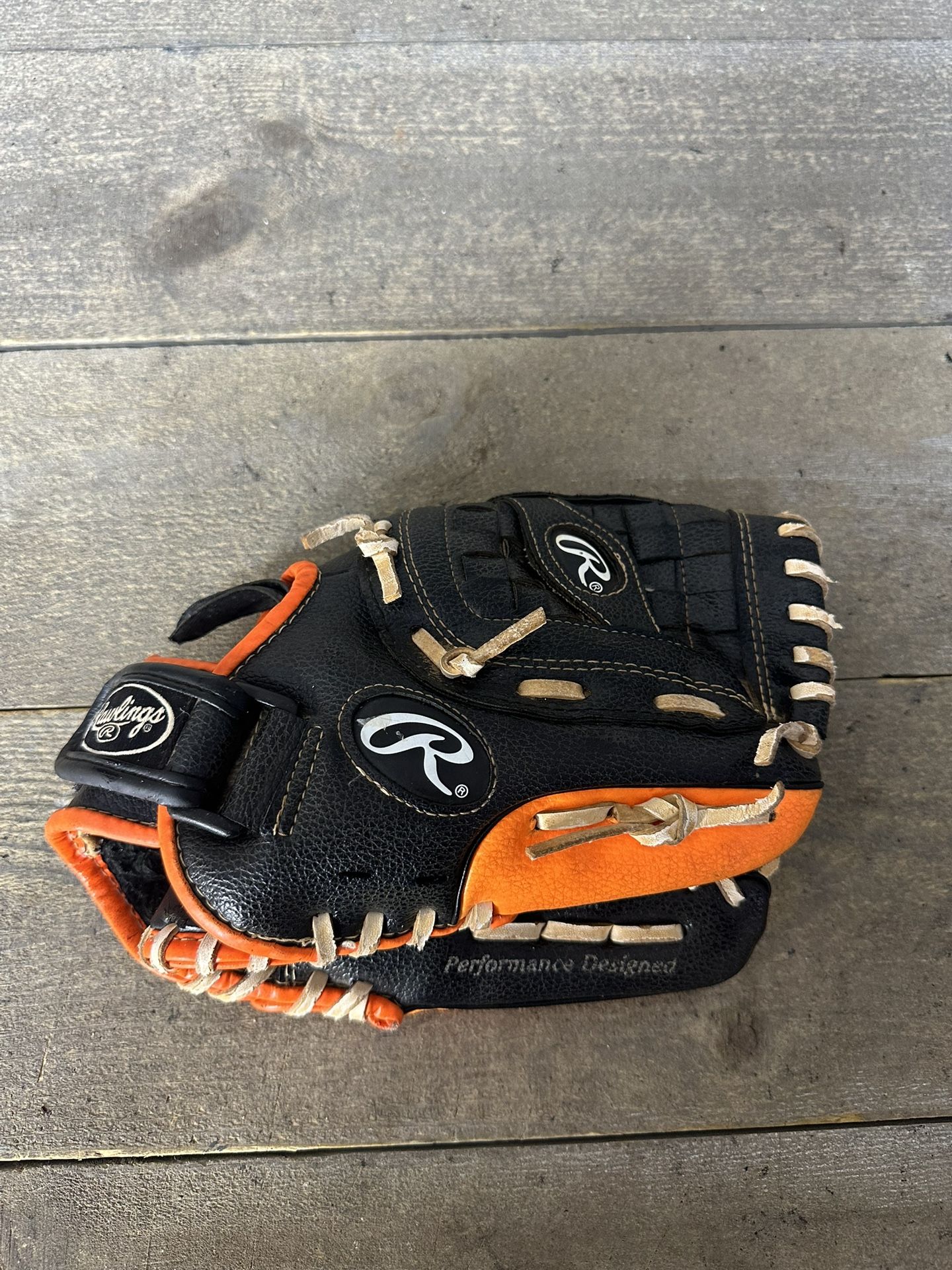 Rawlings Orange Black PL105NO 10 1/2” Player Series RHT Youth Baseball Glove