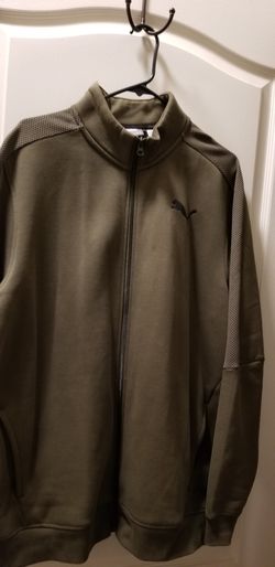 Puma zip up jacket XL