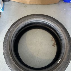 1 Good Condition Tire (235/45/18)