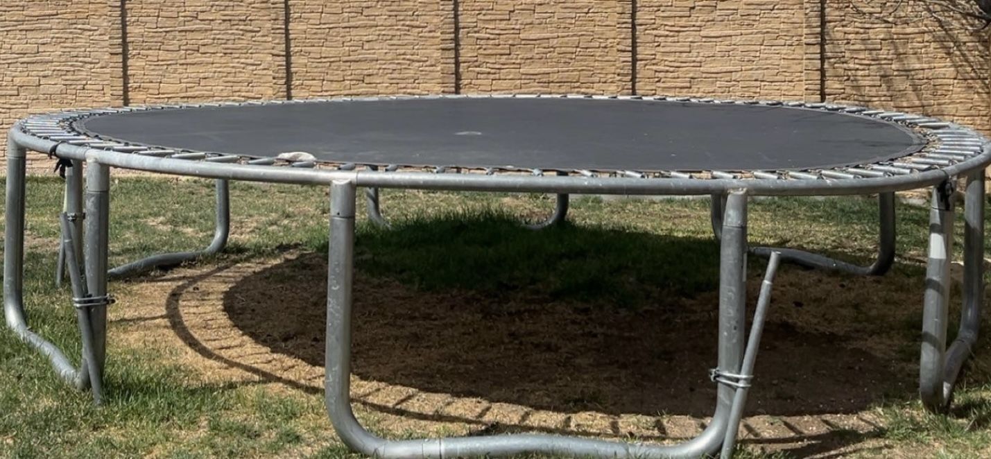 Trampoline