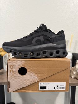 On Running Sneaker – All Black Sole