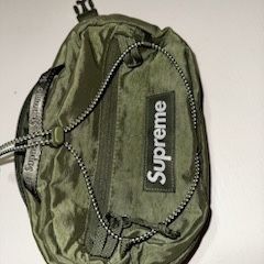 supreme waist fanny pack barely used 