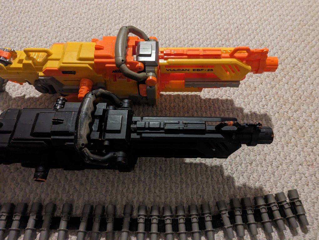 Vulcan X2 W/Chain Nerf Gun