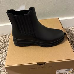 New Leather Boots ( Size USA 6.5 , Euro 37 )
