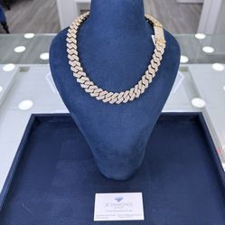 Chain Cubanlink  18 MM By 22 Inch 10k Gold Diamonds Real 