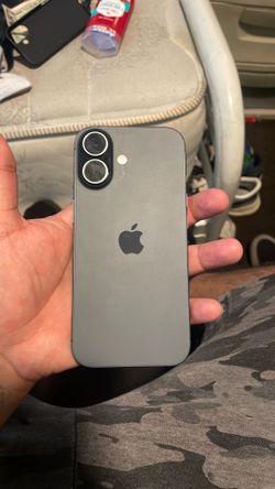 iPhone 17