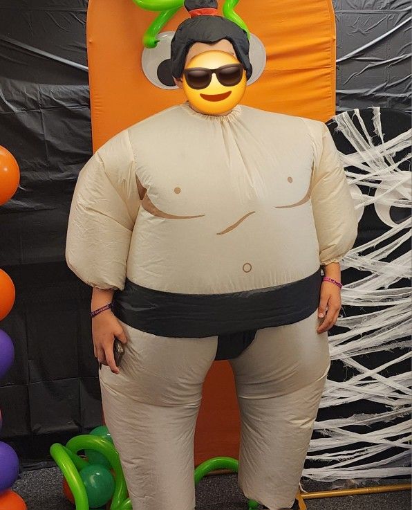 Costume Sumo Wrestler