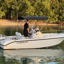 18’ 2008 Century Center Console Boat