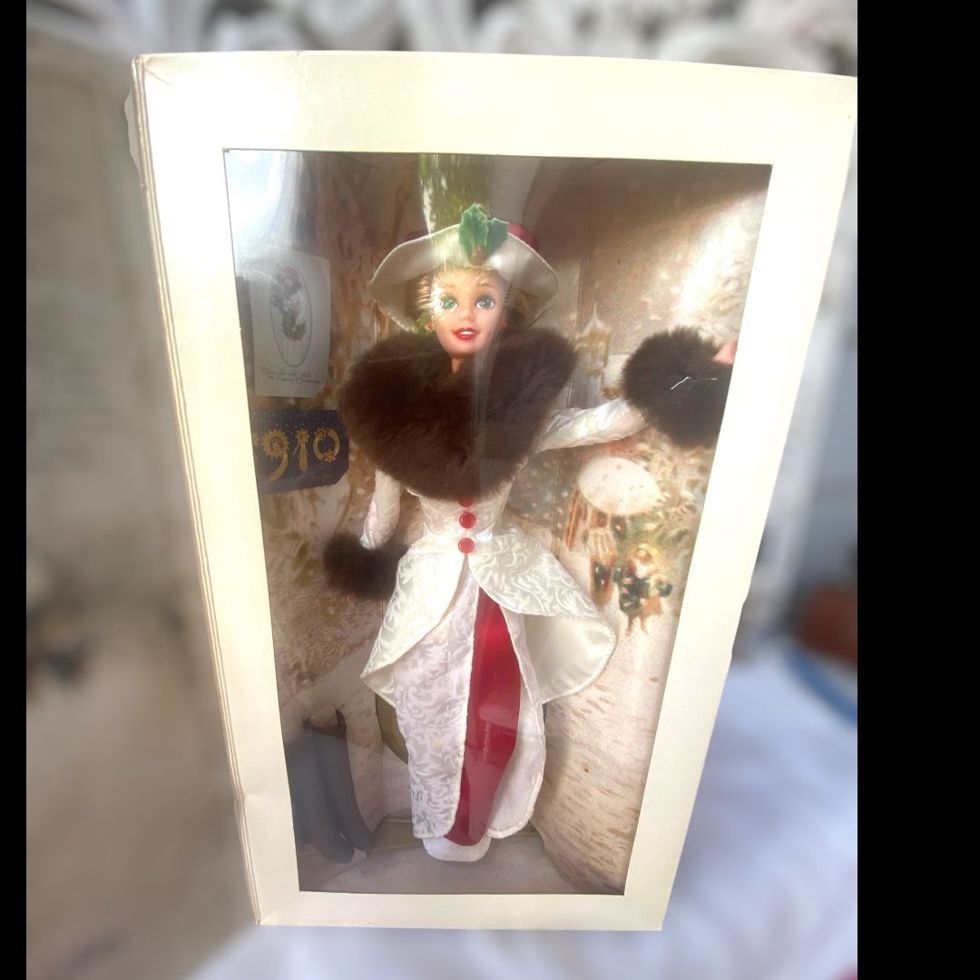 1995 Vintage Barbie Doll Vintage Hallmark Special Edition NRFB