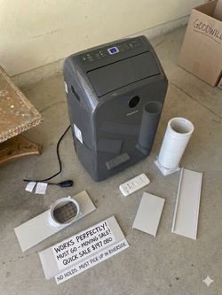 Hisense Portable Air Conditioner (Model AP1019CW1G) - Like New, Full Kit