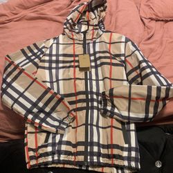 Burberry Windbreaker Size large