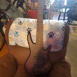 Ibanez Gio 6 String Bass