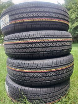 SET OF (4 ) 225/65/18 BRIDGESTONE TIRES