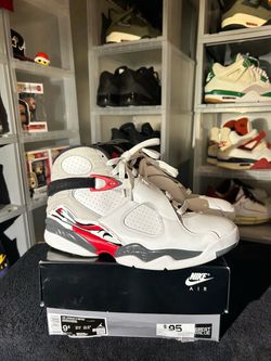 Air Jordan 8 Bugs Bunny (2025)- 9.5M- og all- Clean