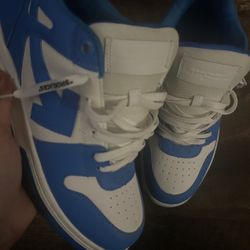 Off White Out Of Office Size 11