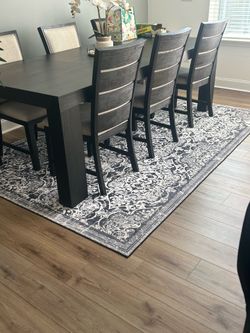 Dining Set w/6 chairs