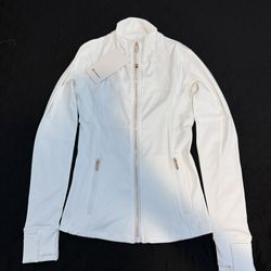 Lululemon defined jacket