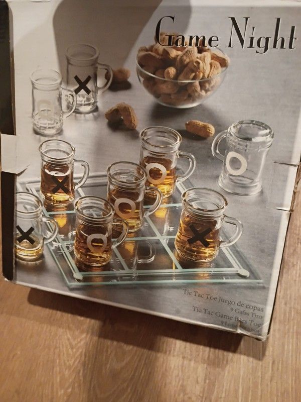 Game Night Tic-tac-toe Drinking Game Nine Shot Glasses