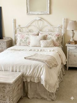 Gorgeous Queen Size Vintage-Style White Iron Headboard and Frame