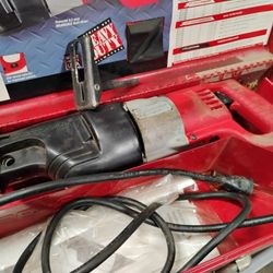 Milwaukee Sawzall With Box