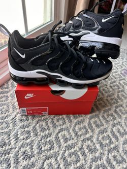 Nike Air VaporMax Plus 