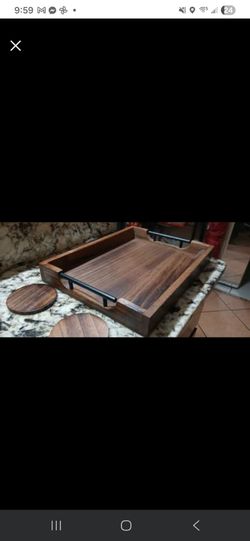 New Wood serving tray with 4 Coasters
