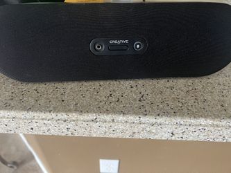 Wireless Bluetooth Speaker Also Plugs In