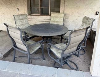 Patio Set - Table & Chairs - Delivery Available 🚚