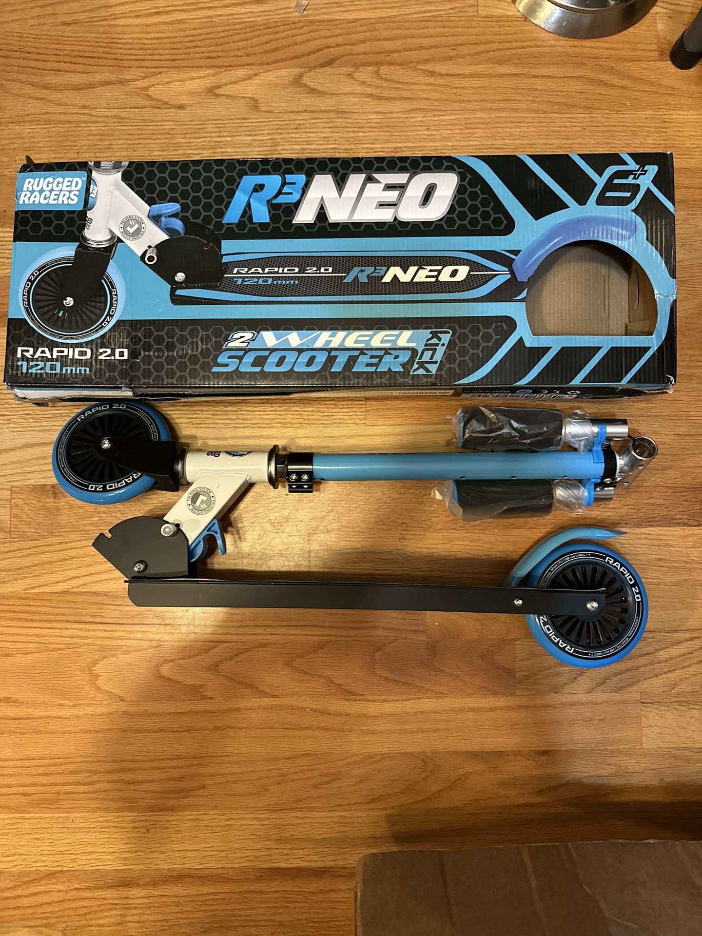 Rugged Racers R3 Neo Kick Scooter for Kids