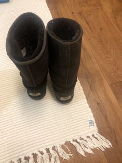 Ugg boots real size 4 tall ones