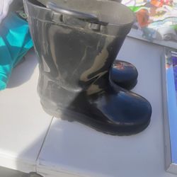 Kids Rain Boots size 8