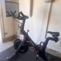 Peloton Bike 